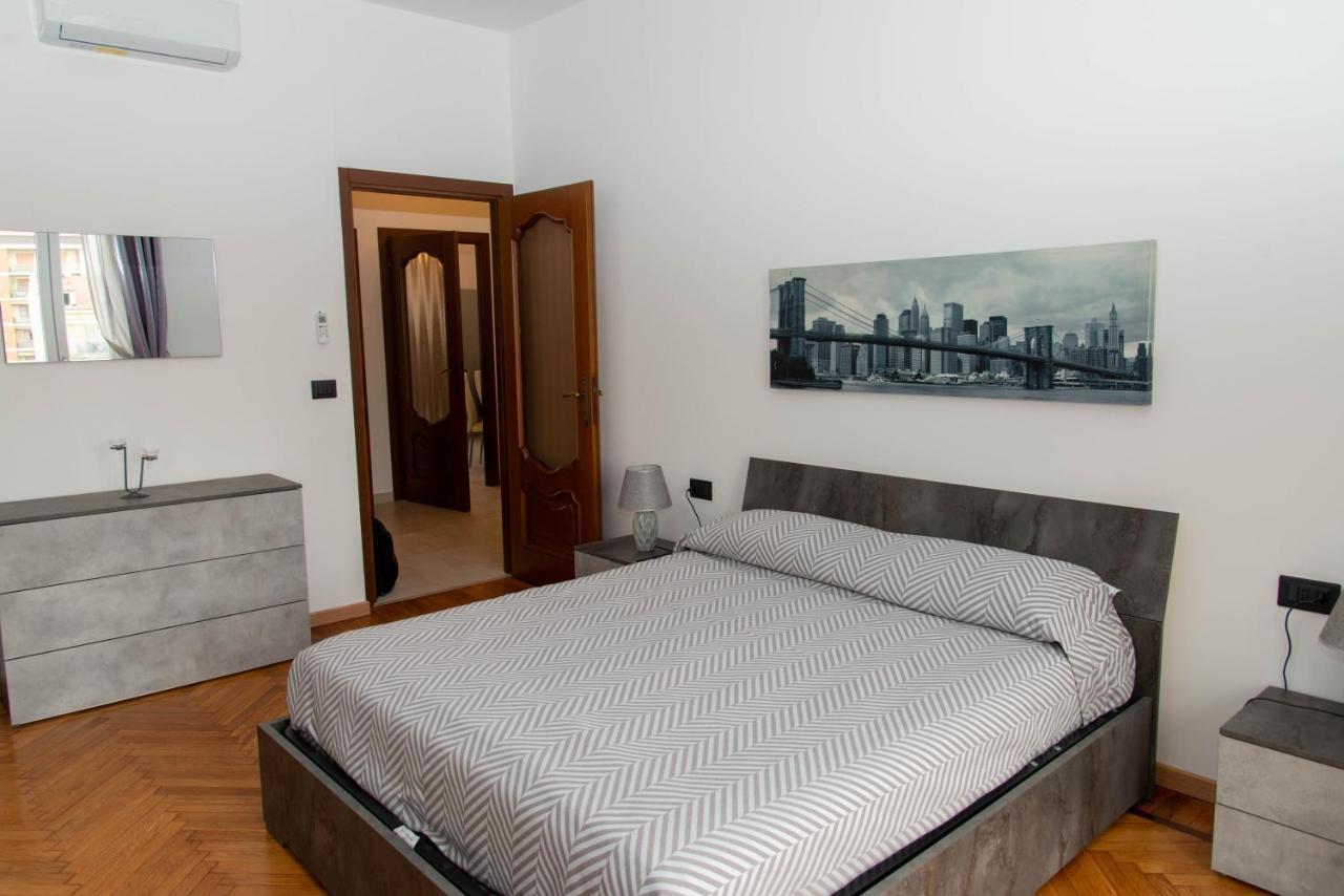 A Casa Di Ivy E Baby Apartment Торино Екстериор снимка