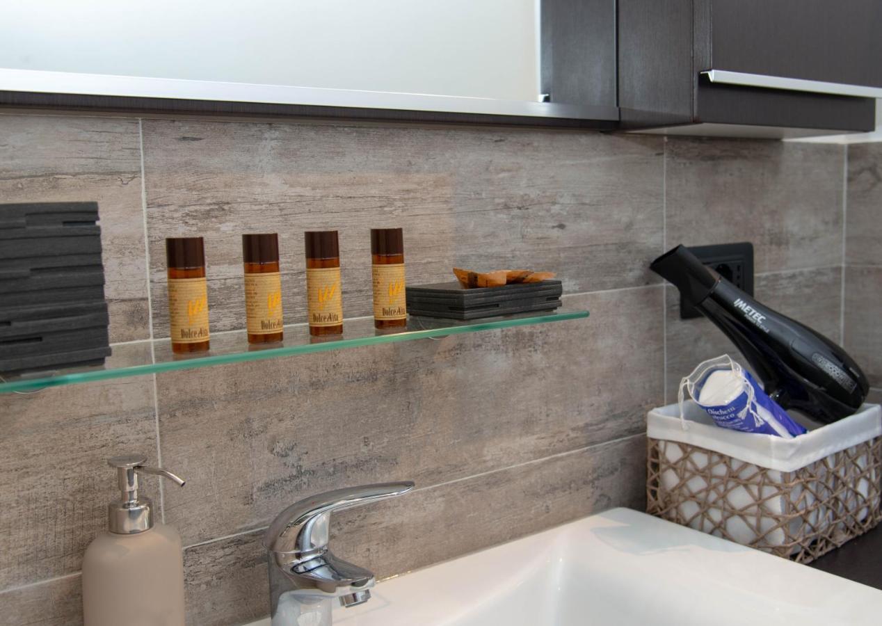 A Casa Di Ivy E Baby Apartment Торино Екстериор снимка