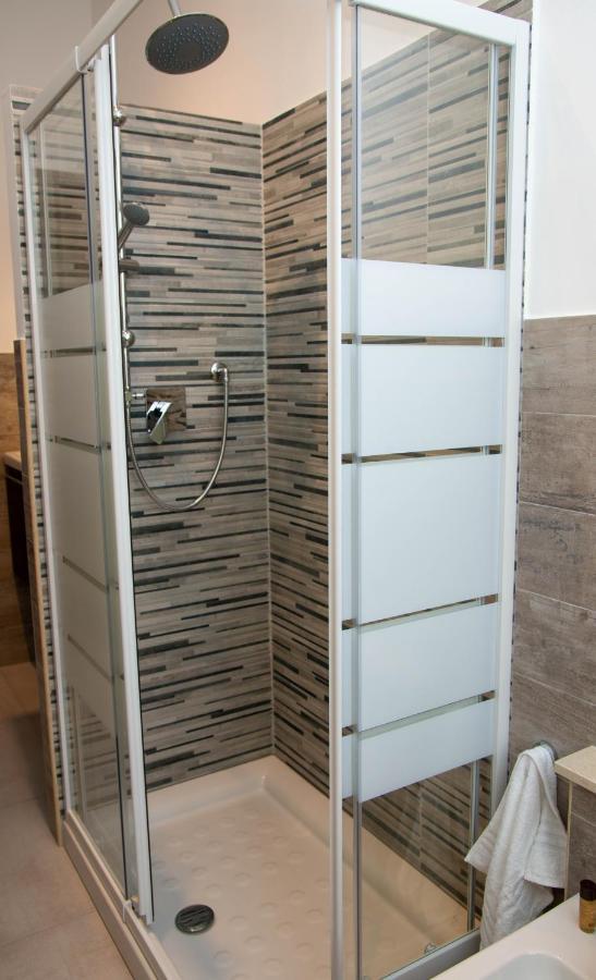 A Casa Di Ivy E Baby Apartment Торино Екстериор снимка