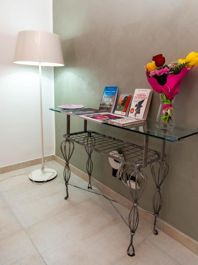 A Casa Di Ivy E Baby Apartment Торино Екстериор снимка